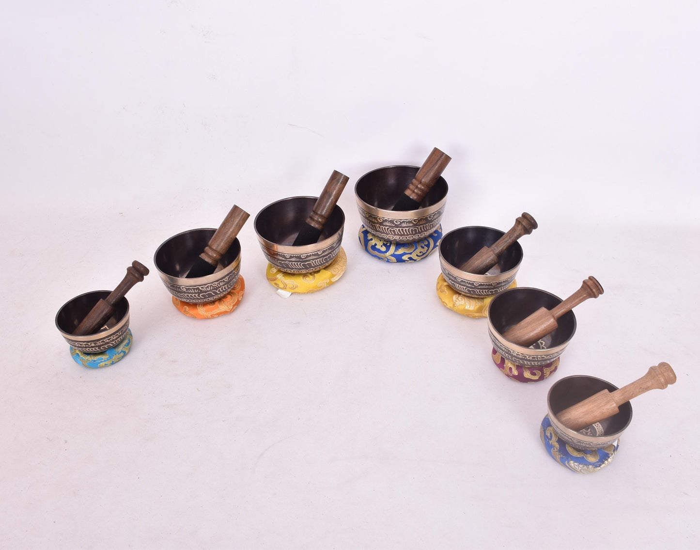 Handmade Chakra Singing Bowl Set: Tibetan Meditation Sound Bath