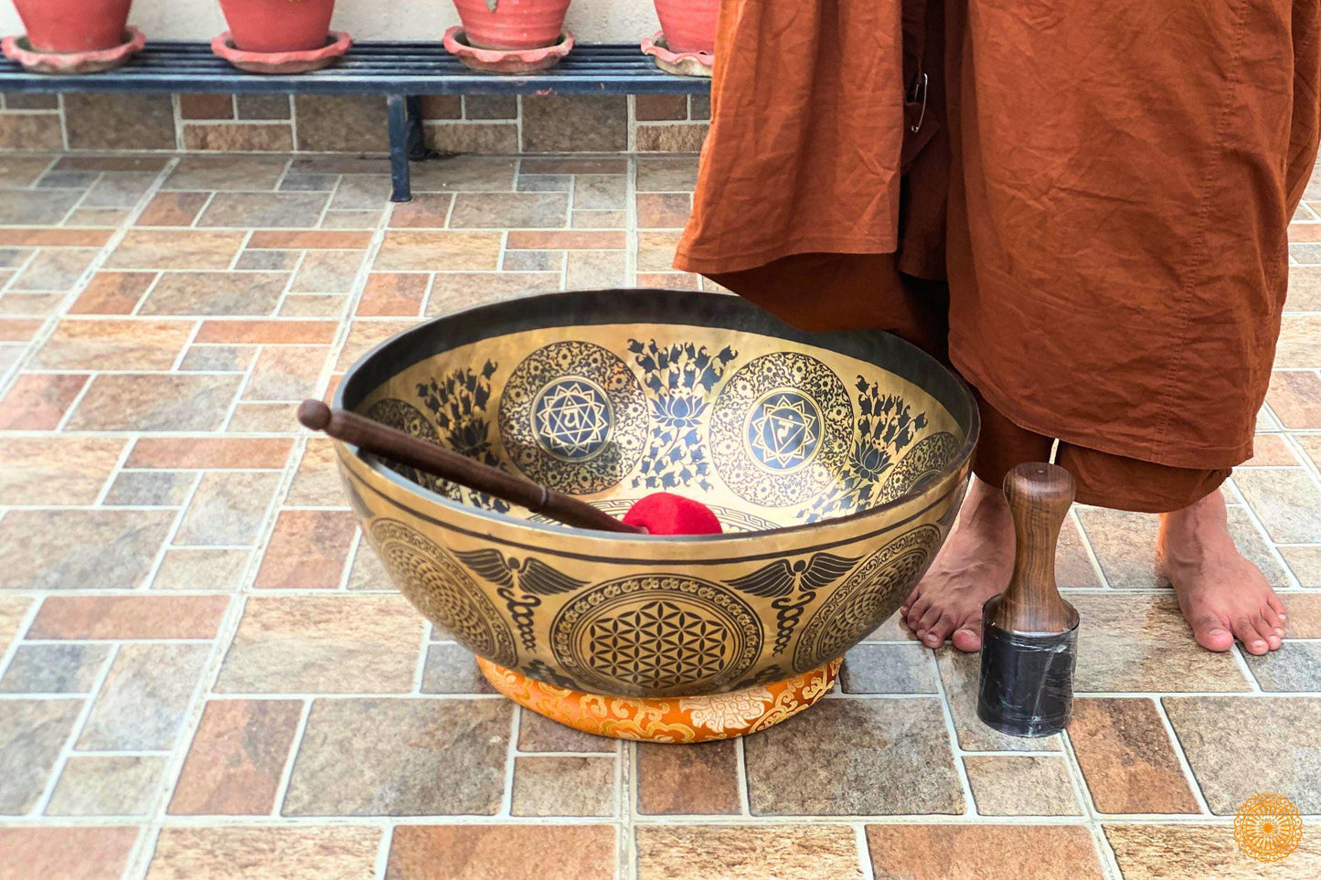 Handcrafted Buddha Feet Singing Bowl for Meditation and Healing - Large Tibetan Bowl with Deep Resonance, Perfect for Spiritual Practices World Creation Crafts