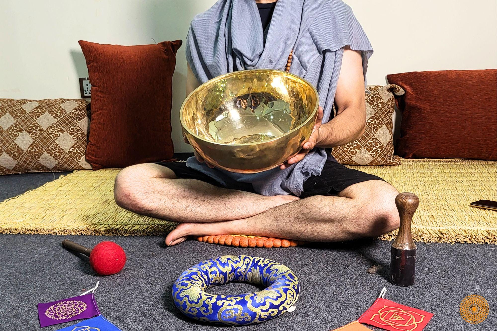 Handmade Shiny Finish Singing Bowl - Tibetan Singing Bowl For Meditation, Healing and Sound Therapy Session World Creation Crafts