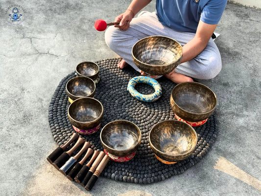 Handmade Full Moon Singing Bowl Set – 7 Metal Tibetan Bowls from Nepal | Perfectly Tuned for Sound Healing & Meditation World Creation Crafts