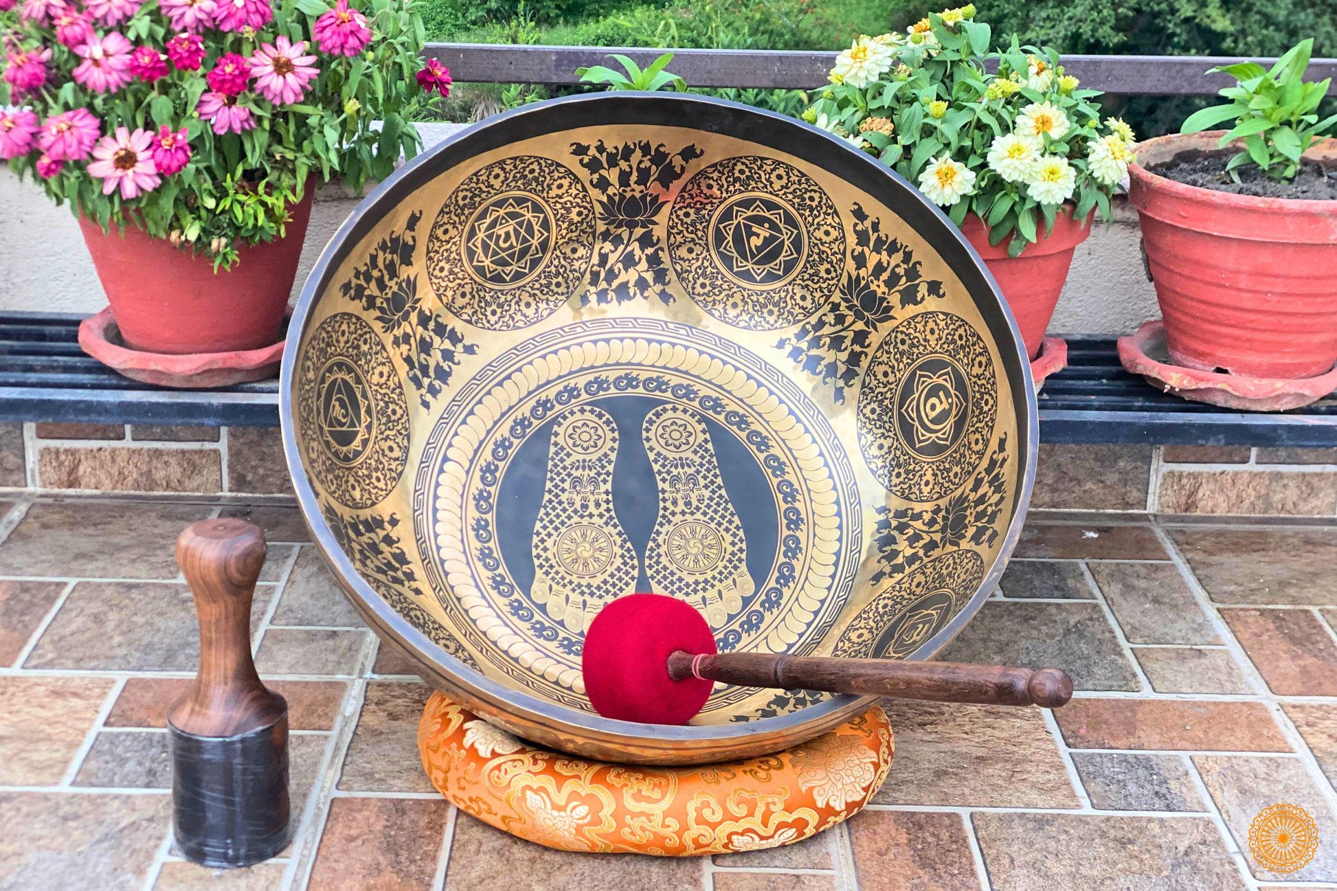 Handcrafted Buddha Feet Singing Bowl for Meditation and Healing - Large Tibetan Bowl with Deep Resonance, Perfect for Spiritual Practices World Creation Crafts
