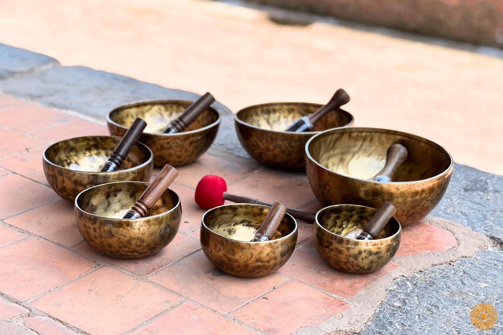 Full Moon Singing Bowl- Set of Seven Chakra Tuned Bowl- Made With Full Moon Energy For Chakra Healing and Meditation World Creation Crafts