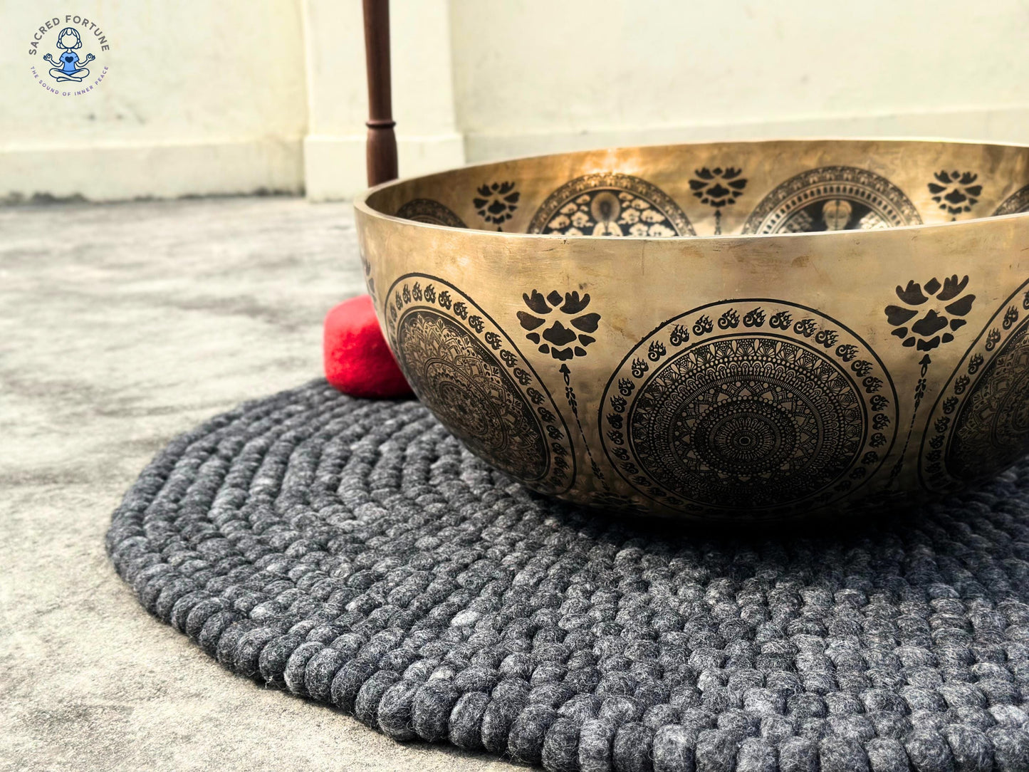 Premium Buddha Feet Carved Singing Bowl – Hand-Hammered Tibetan Singing Bowl - Chakra Healing Meditation Bowl - Best For Group Meditation World Creation Crafts