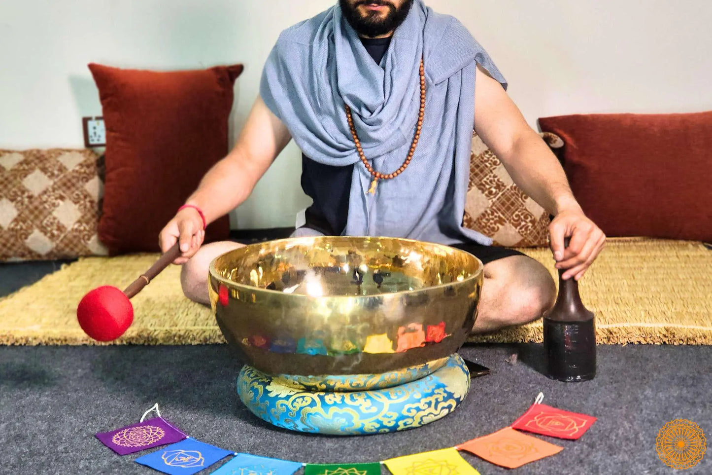 Healing Singing Bowl- Hand Beaten Bowl- Shiny Finish – Tibetan Singing Bowl for Meditation and Therapy World Creation Crafts