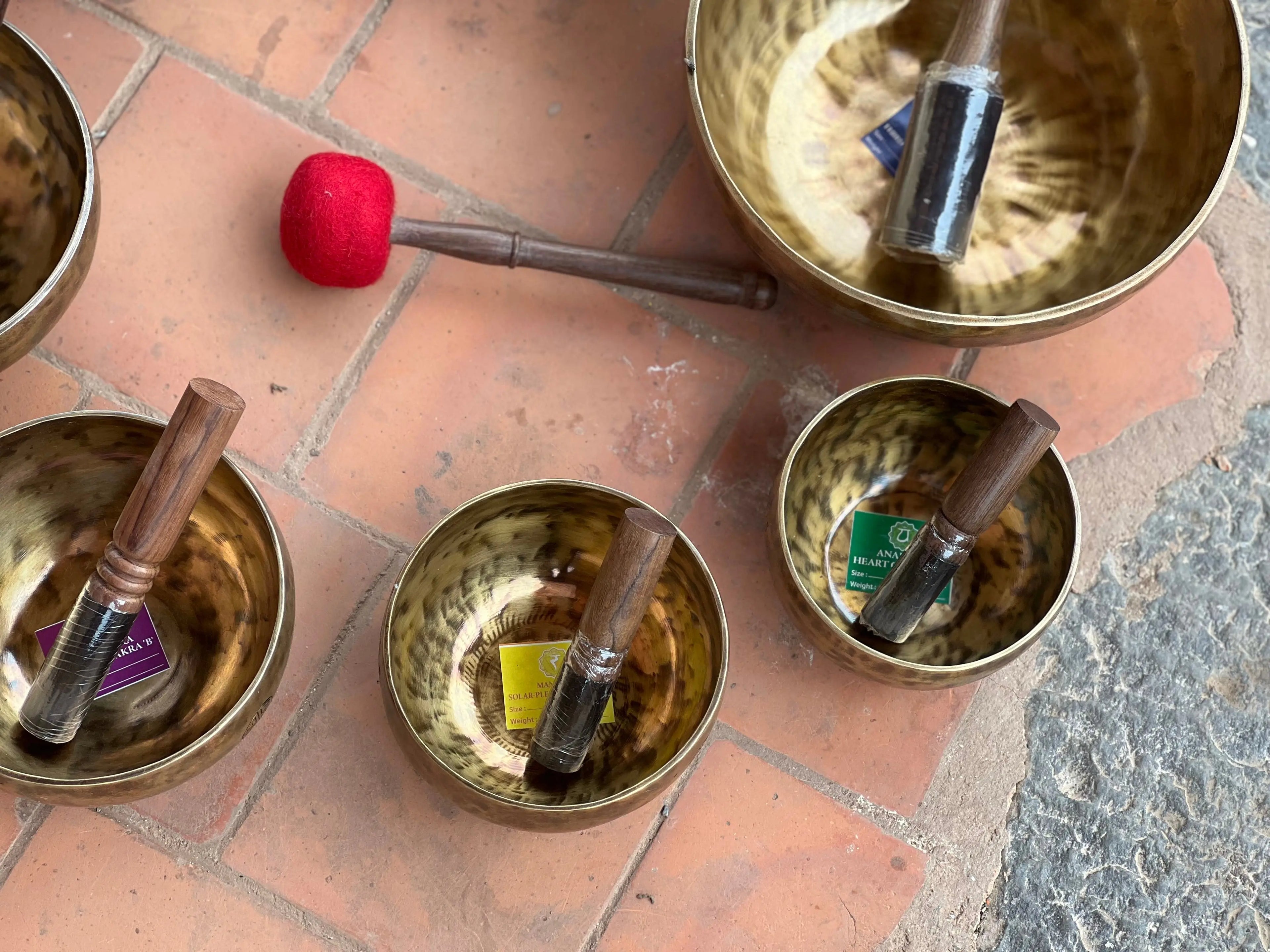 5-10 inches Full Moon Singing Bowl- Set of Seven Chakra Tuned Bowl- Made With Full Moon Energy For Chakra Healing and Meditation World Creation Crafts