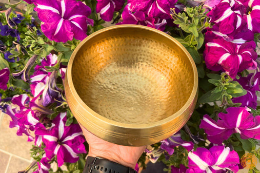 Tibetan Hand Hammered 6 inches singing Bowl for Sound Healing, Meditation, Yoga, and Chakra Balancing World Creation Crafts