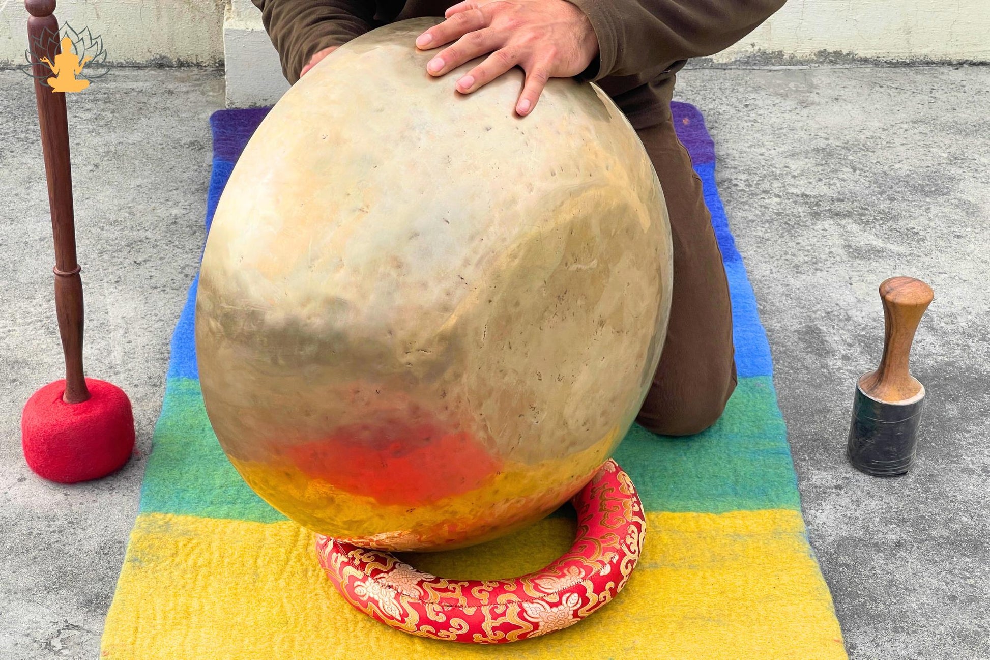 Handmade Tibetan Singing Bowl –Large Sound Healing Bowls – Himalayan Meditation Bowl for Yoga, Chakra Balancing, Therapy & Spiritual Gifts World Creation Crafts