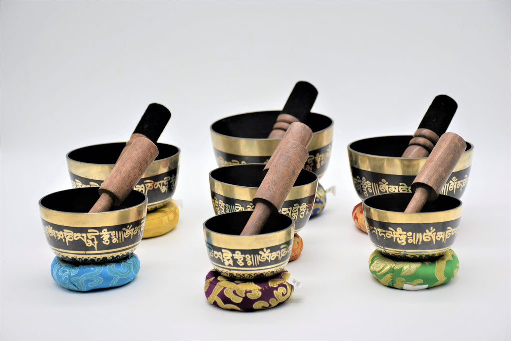 Handmade Buddha Eye Singing Bowl Set: Tibetan Chakra Bowls for Meditation