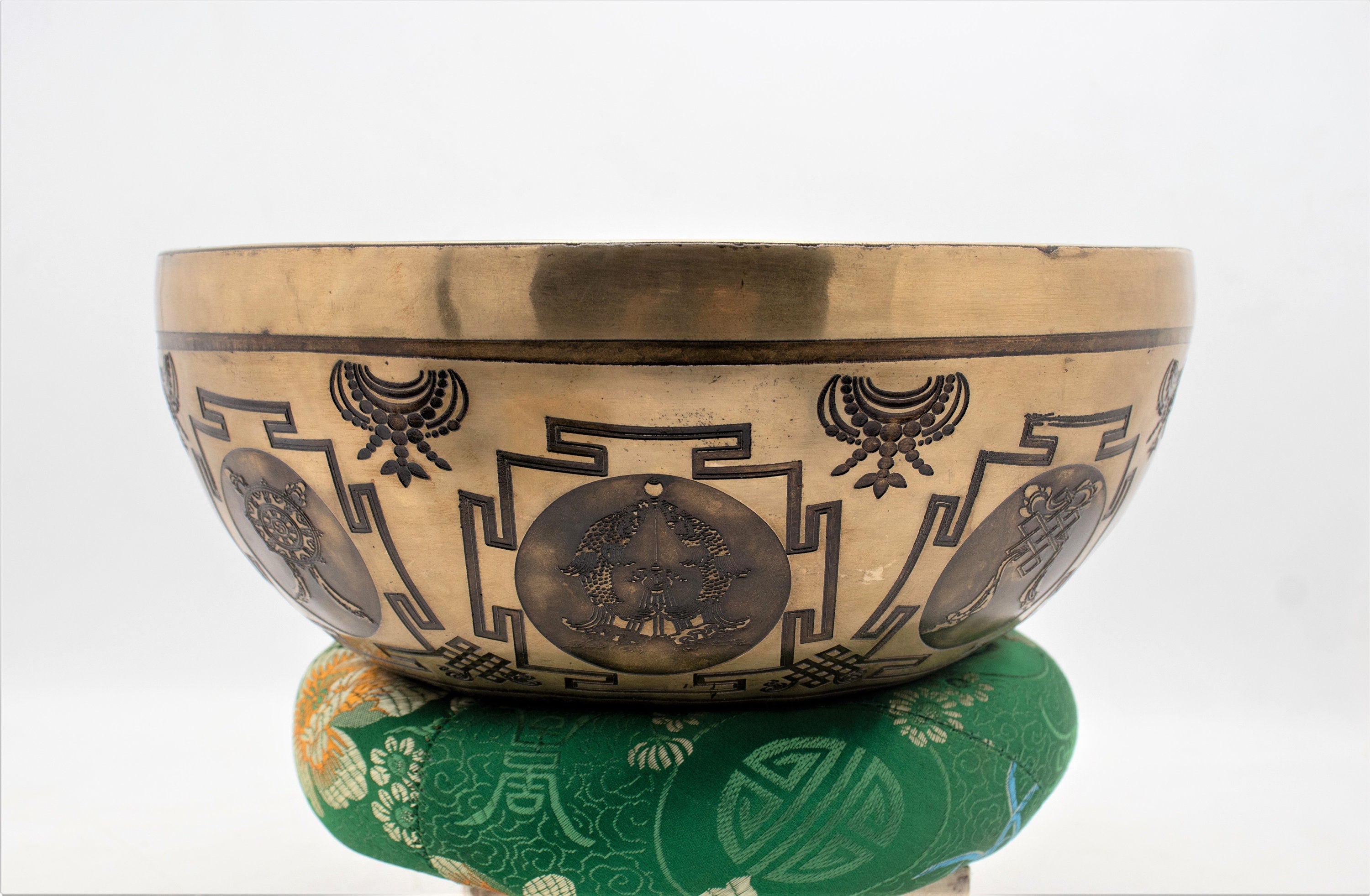 10 Inch Buddha Mantra Singing Bowl: Handmade Tibetan Sound Bath Bowl