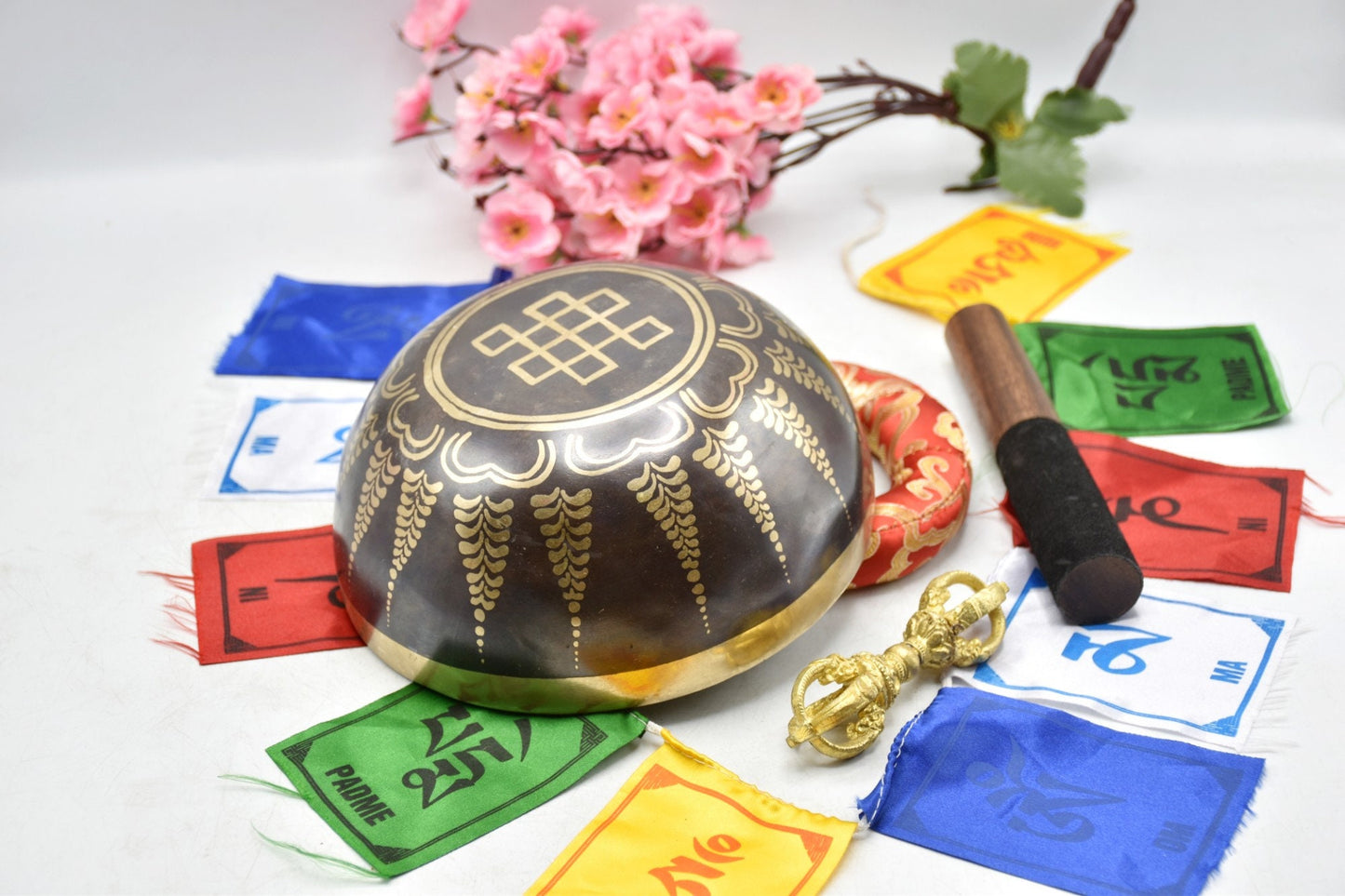 Handmade Flower Engraved Singing Bowl: 10-inch Sound Bath Meditation Bowl