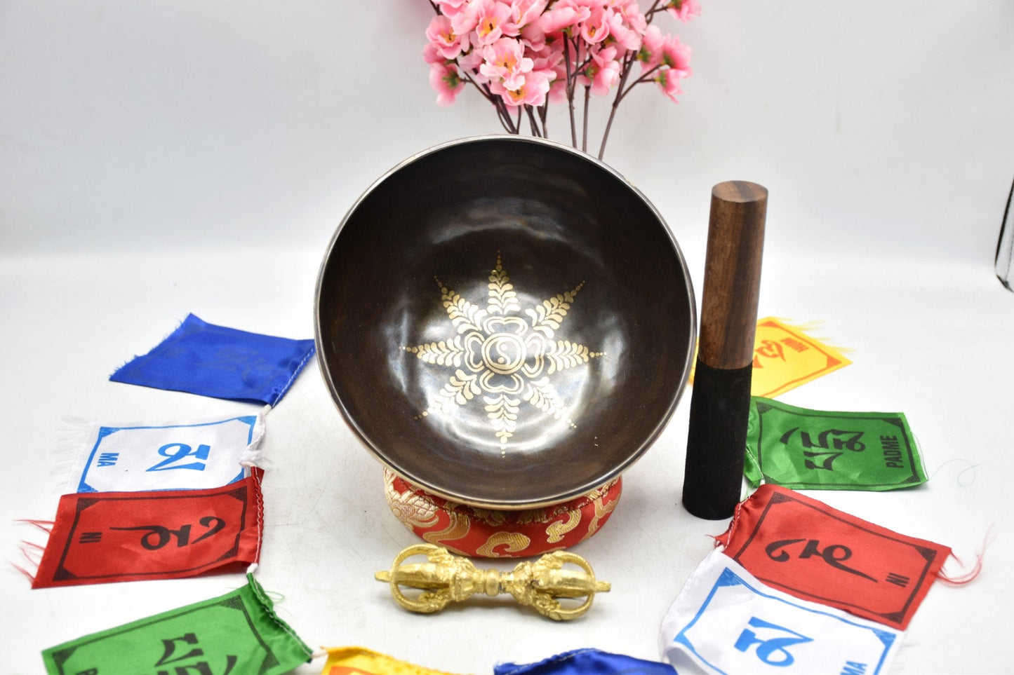 Handmade Flower Engraved Singing Bowl: 10-inch Sound Bath Meditation Bowl