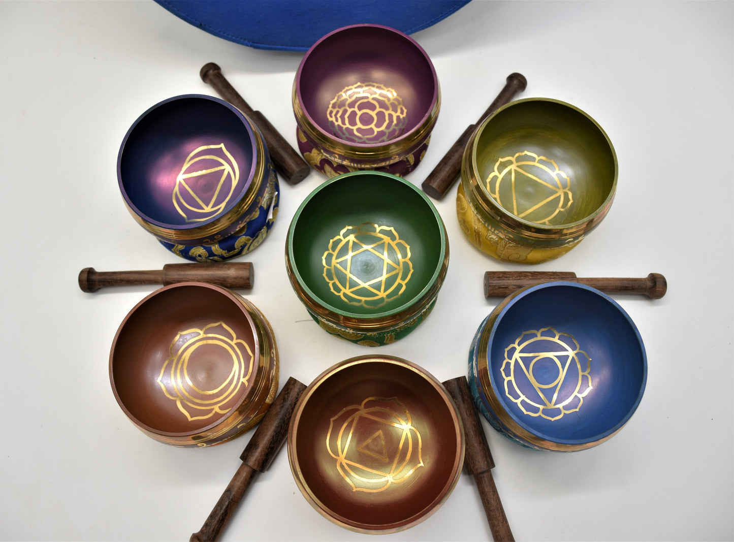 Seven Chakra Tibetan Singing Bowl Set: Handmade Sound Healing Bowls