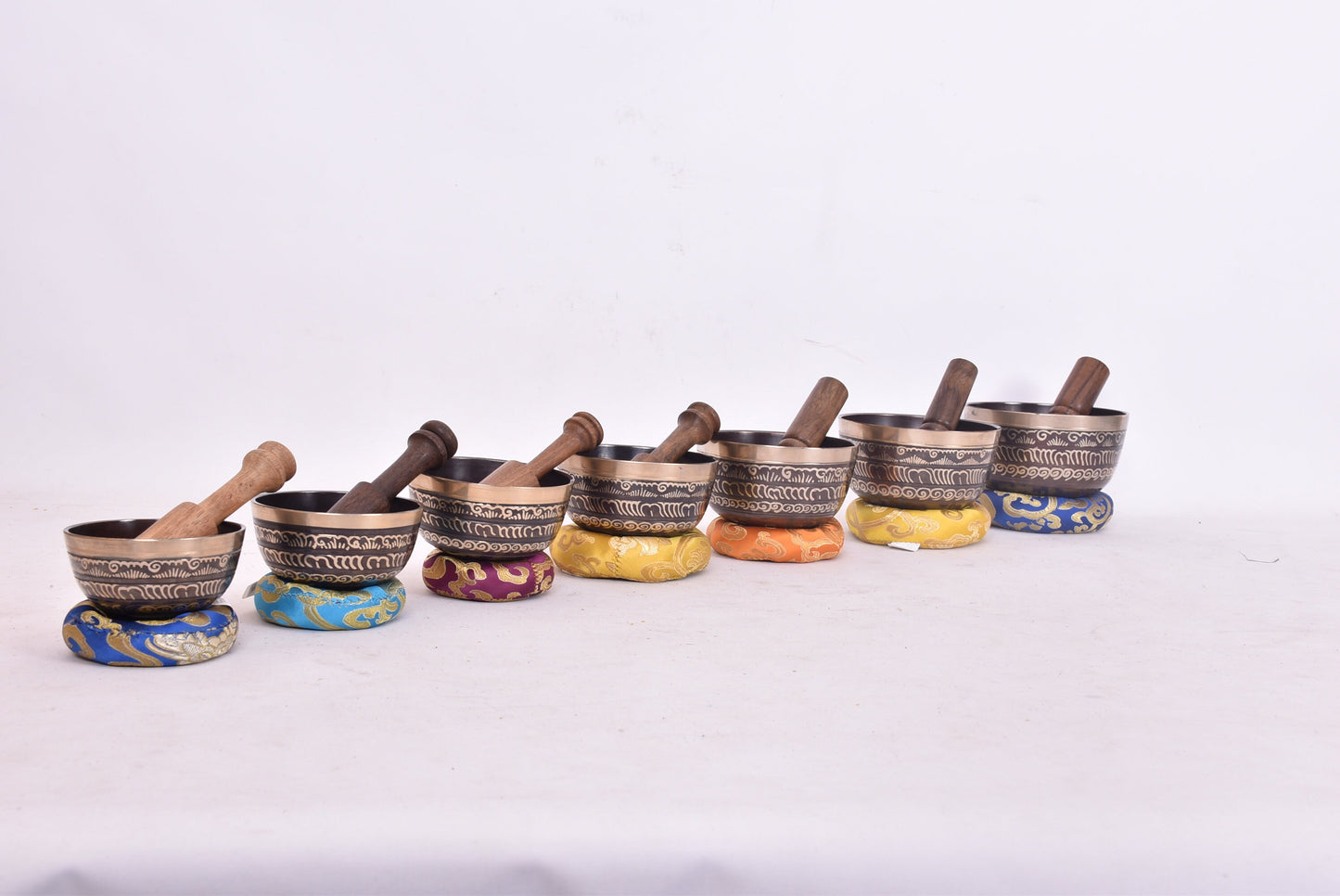 Handmade Chakra Singing Bowl Set: Tibetan Meditation Sound Bath
