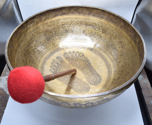 Buddha Foot Etching Singing Bowl: Handmade Tibetan Meditation Bowl