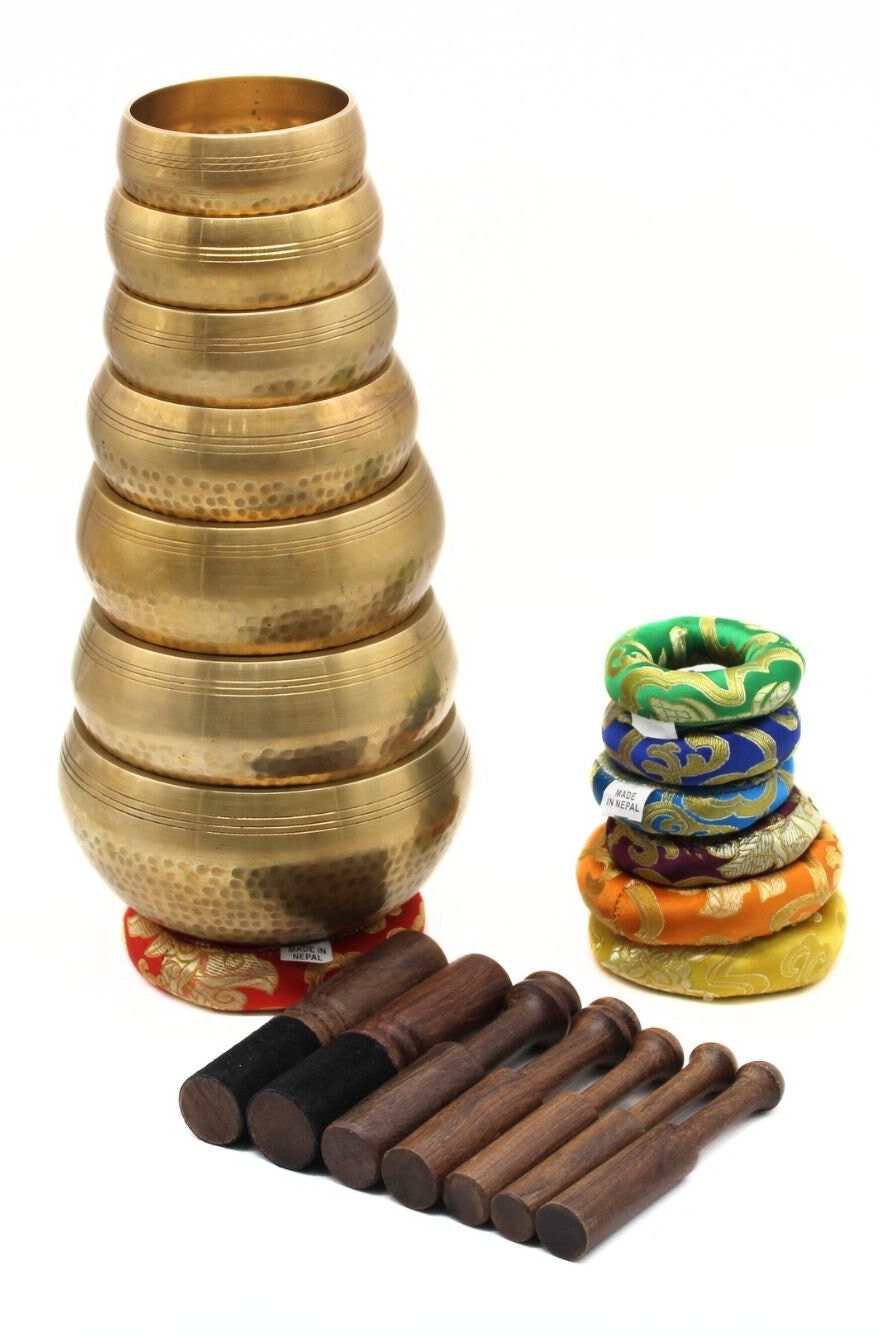 Hand-Beaten Tibetan Singing Bowl Chakra Set – Sound Healing, Meditation