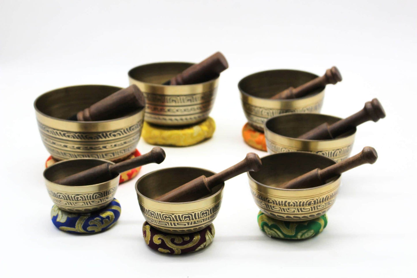 Handmade Tibetan Singing Bowl Set: Antique Design, Meditation Healing