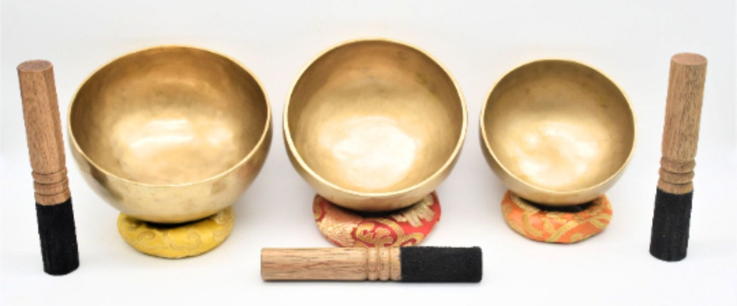 Handmade Tibetan Singing Bowl Set: Chakra Healing Sound Bath (5,6,7 inch)
