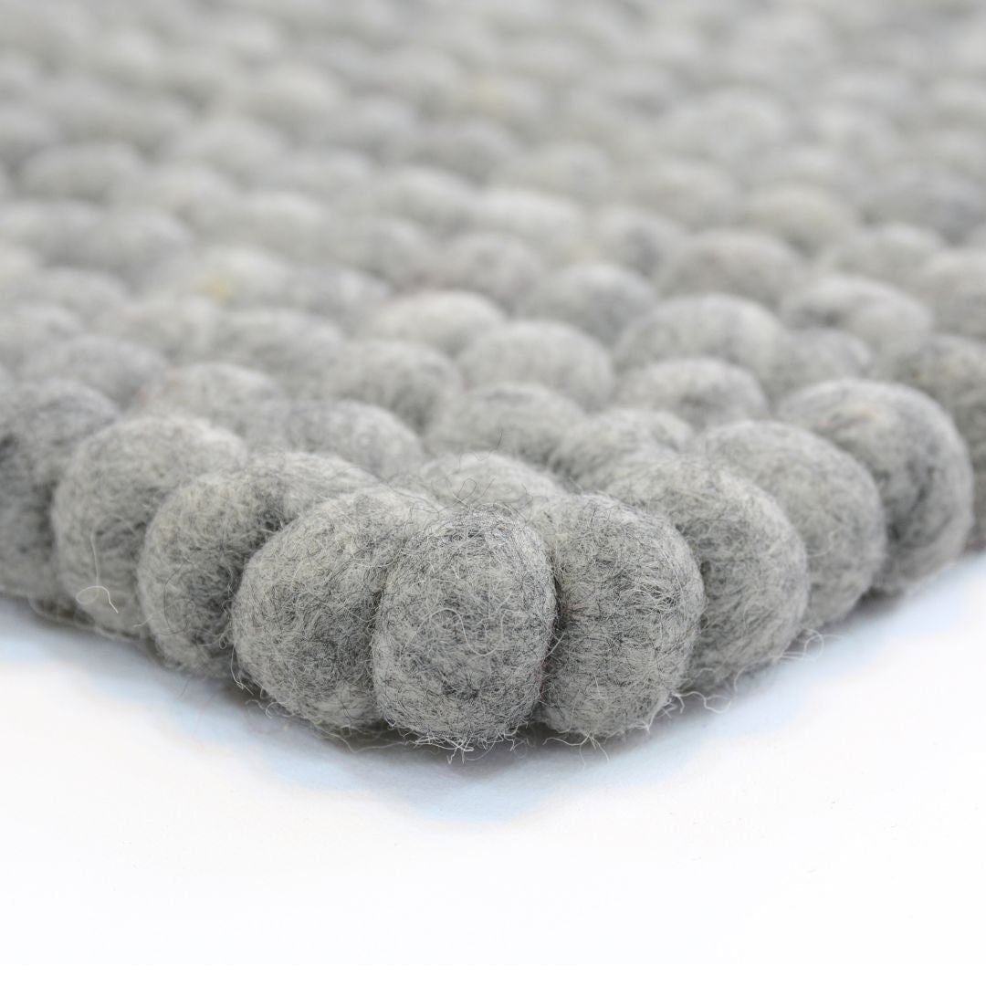 Dark Gray Felt Ball Rug: Handmade Variegated Wool Mat