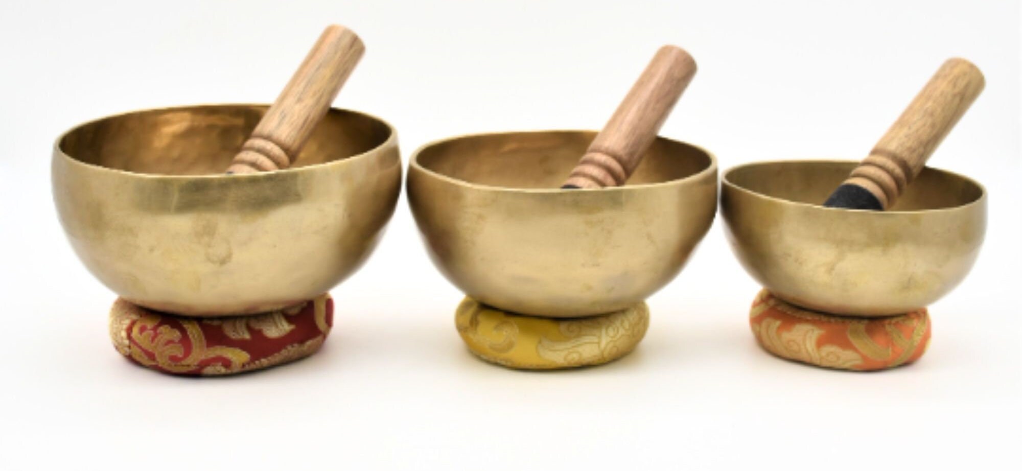 Handmade Tibetan Singing Bowl Set: Chakra Healing Sound Bath (5,6,7 inch)