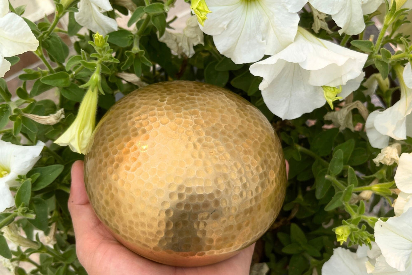 Hand Hammered Tibetan Singing Bowl 6 inch: Sound Bath, Yoga, Meditation