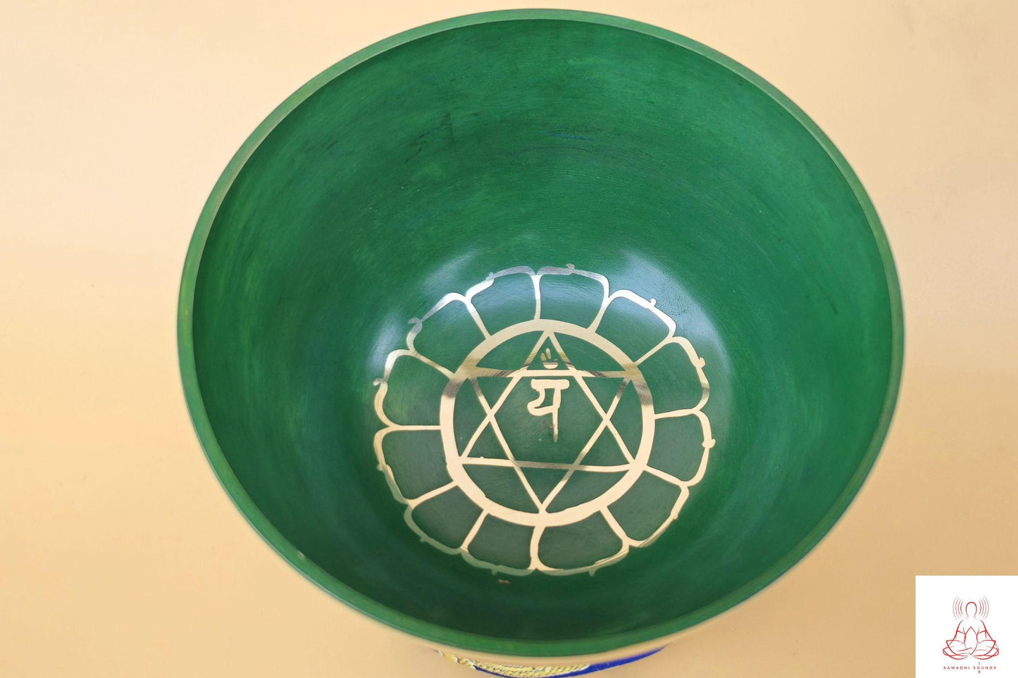 Chakra Singing Bowl Set: Handmade in Nepal, Sound Healing & Balancing