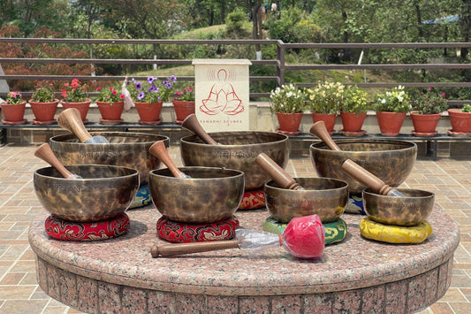 Handcrafted Full Moon Chakra Singing Bowl Set: Sound Healing & Meditation