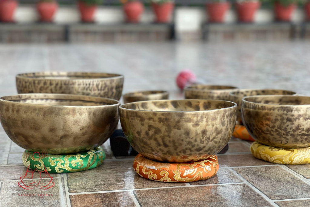 Tiger Eye Tibetan Singing Bowl Set: 7 Chakra Tuned, Handcrafted in Nepal