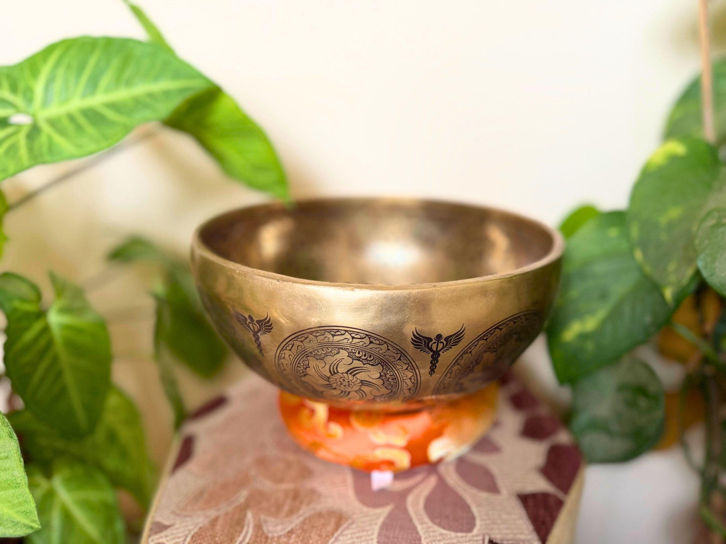 Handcrafted Seven Metal Tibetan Singing Bowl – Shree Yantra & Mandala Design (Made in Nepal)