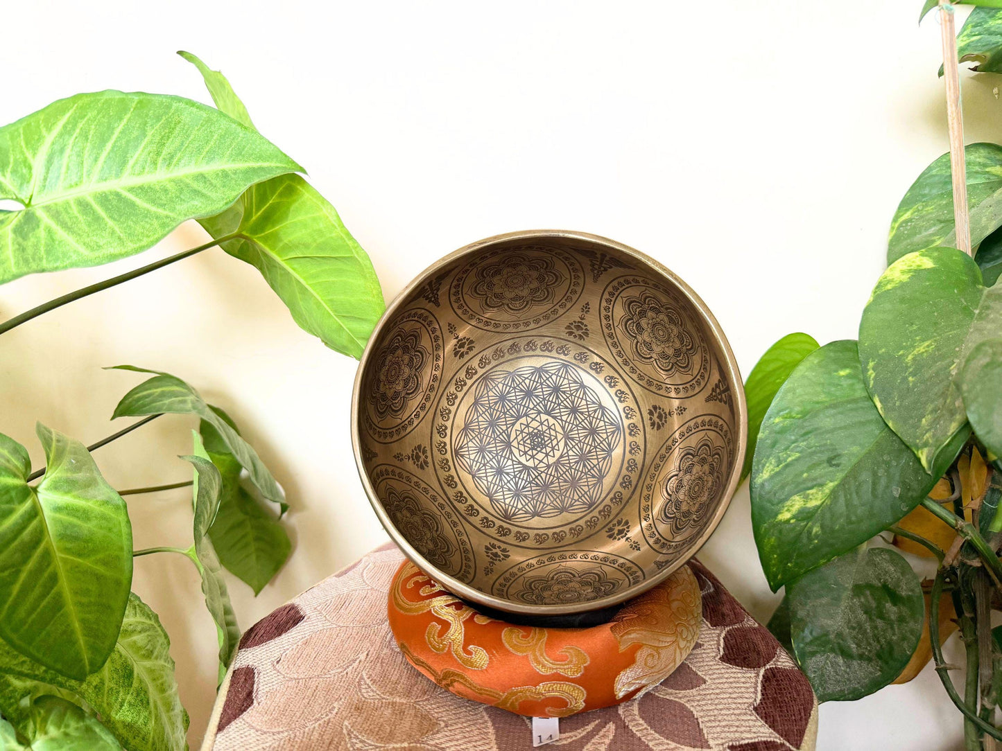 Handcrafted Seven Metal Tibetan Singing Bowl – Mandala & Shree Yantra Design (Made in Nepal)