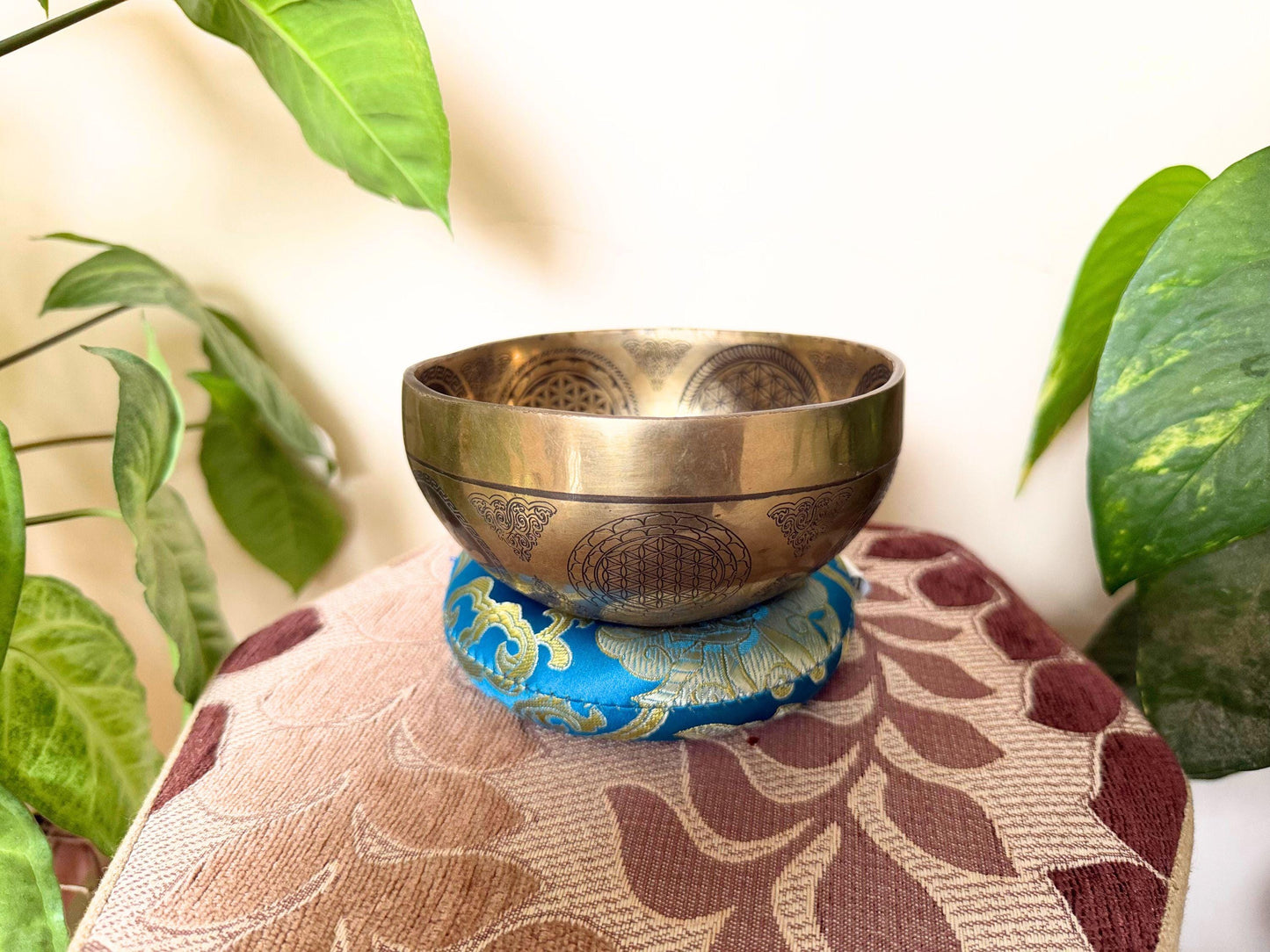 Handmade Seven Metal Singing Bowl – Tibetan Chakra Healing Sound Bowl