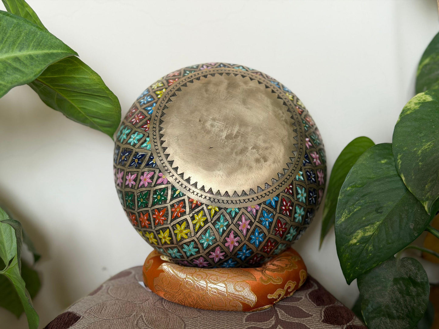 Handmade Colorful Seven Metal Singing Bowl – Made in Nepal