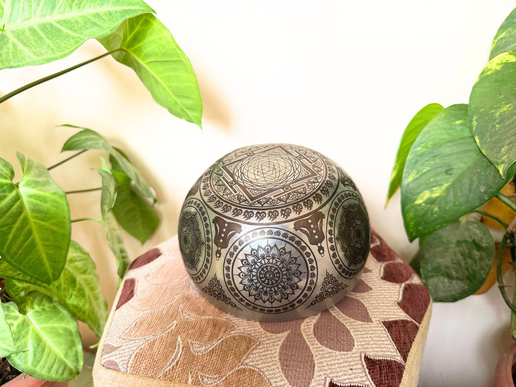 Handmade Tibetan Singing Bowl with Mantra Design – Sound Healing Bowl from Nepal