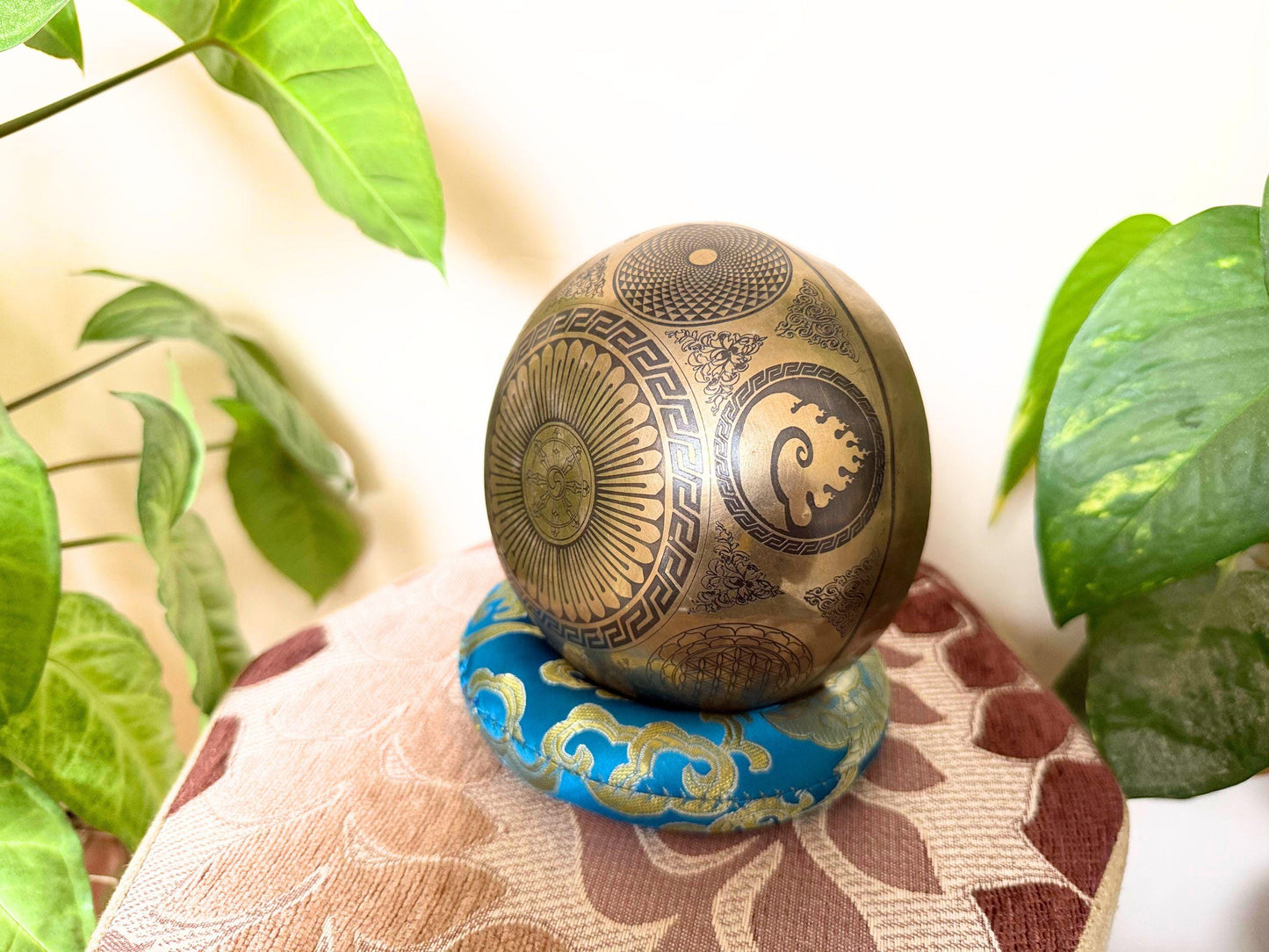 Handmade Seven Metal Singing Bowl – Tibetan Chakra Healing Sound Bowl