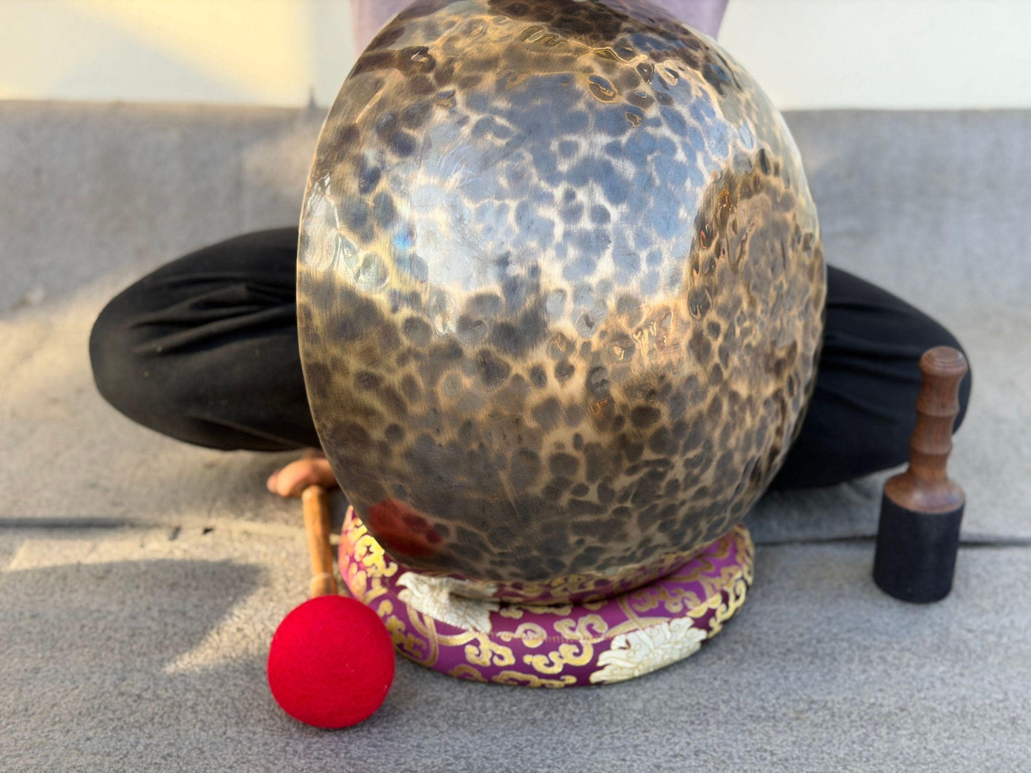 Purnima Full Moon Chakra Singing Bowl – Large Hand-Hammered Tibetan Bowl