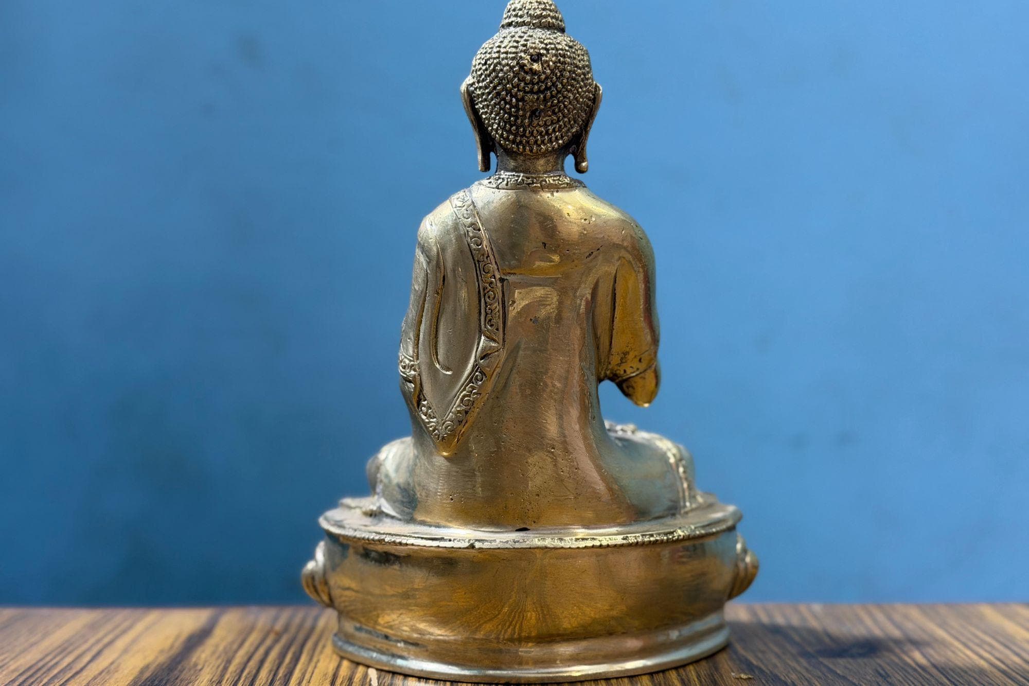 Handmade Lord Buddha Statue - Brass Statue 8 inch tall - Handcrafted in Nepal - Meditating Buddha Sculpture