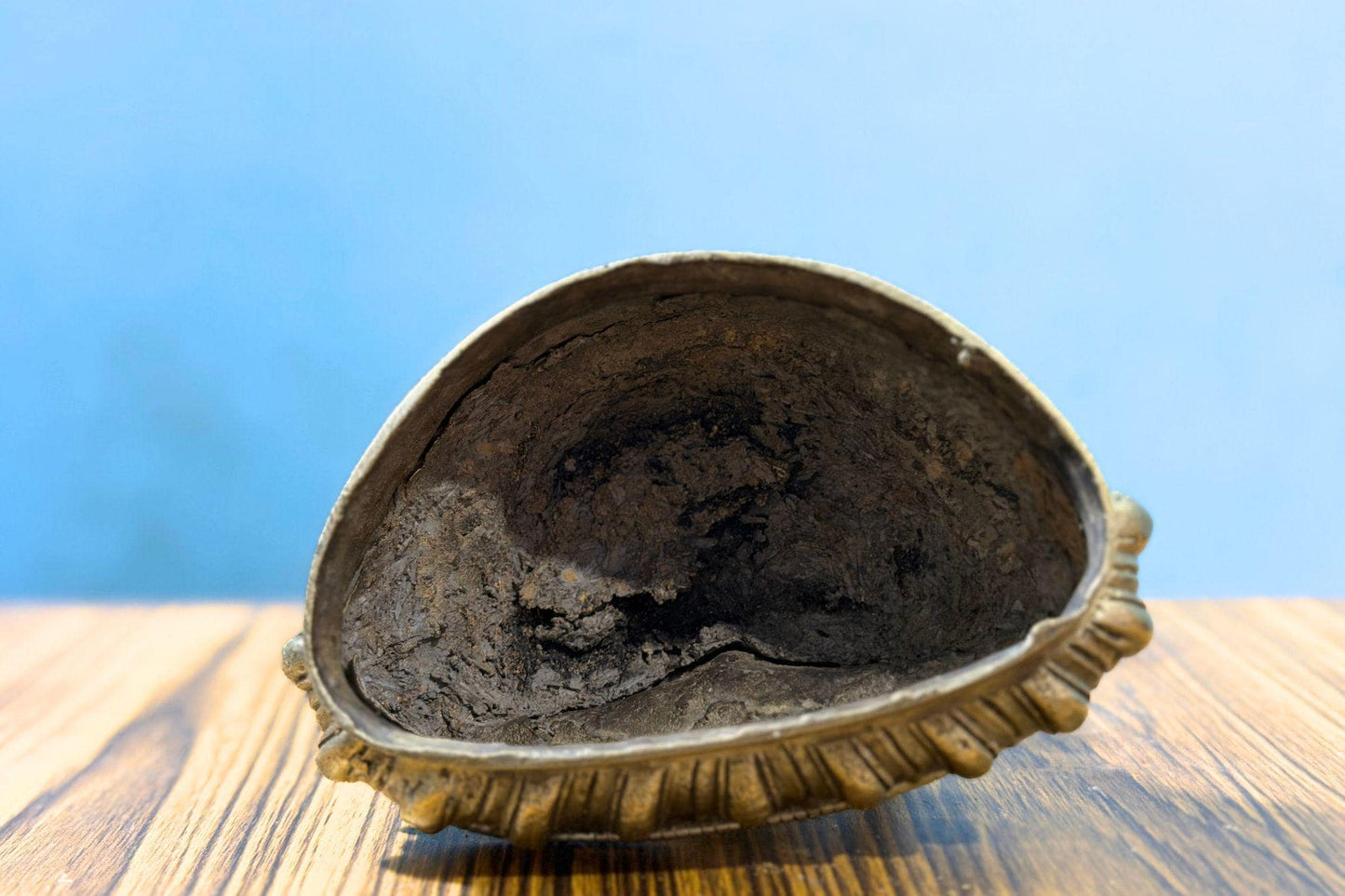 Handmade Lord Buddha Statue - Brass Statue 8 inch tall - Handcrafted in Nepal - Meditating Buddha Sculpture