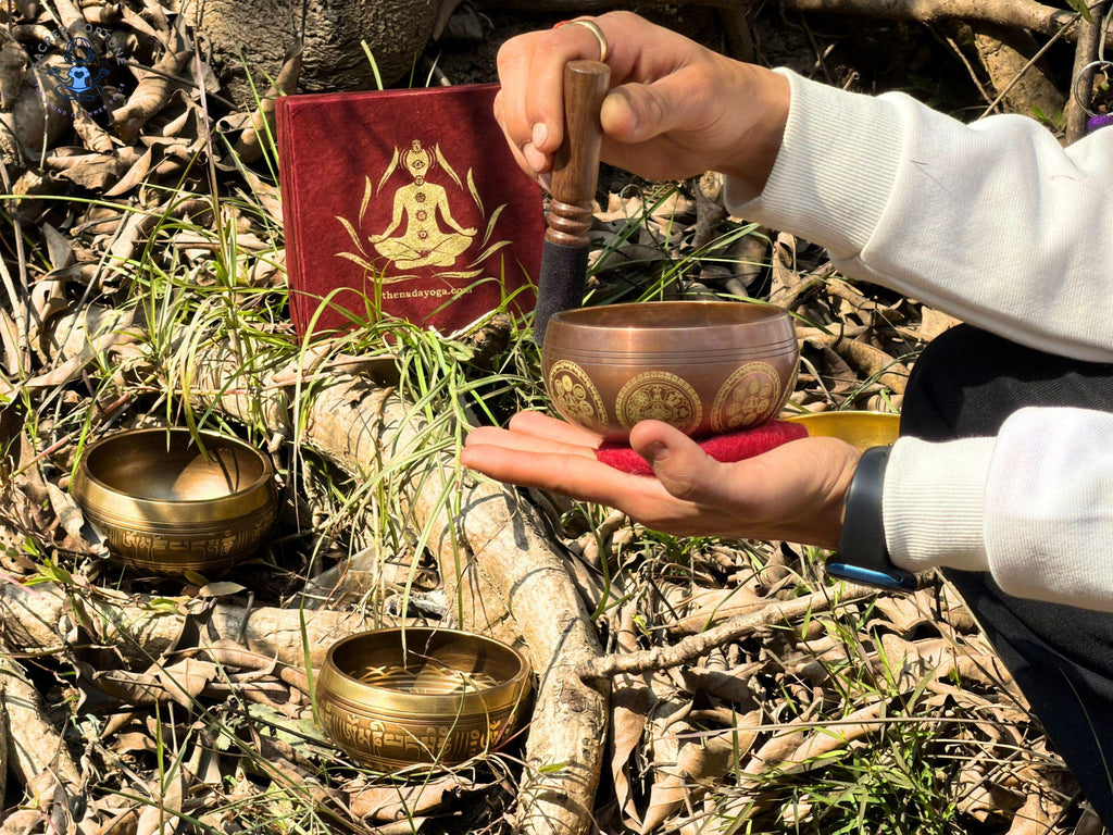 Lord Ganesha Engraved Singing Bowl – Handmade Himalayan Meditation Bowl with Mallet & Cushion